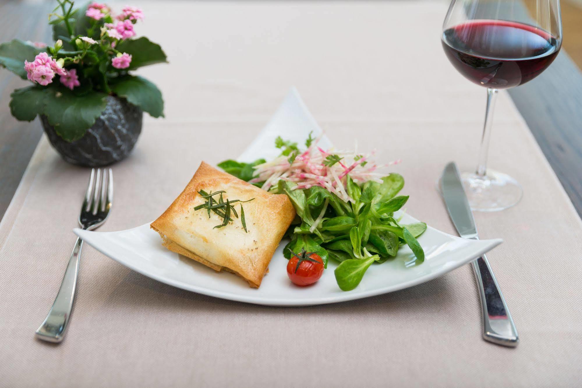 Discovery Hotel 3* Superior Crissier Εξωτερικό φωτογραφία